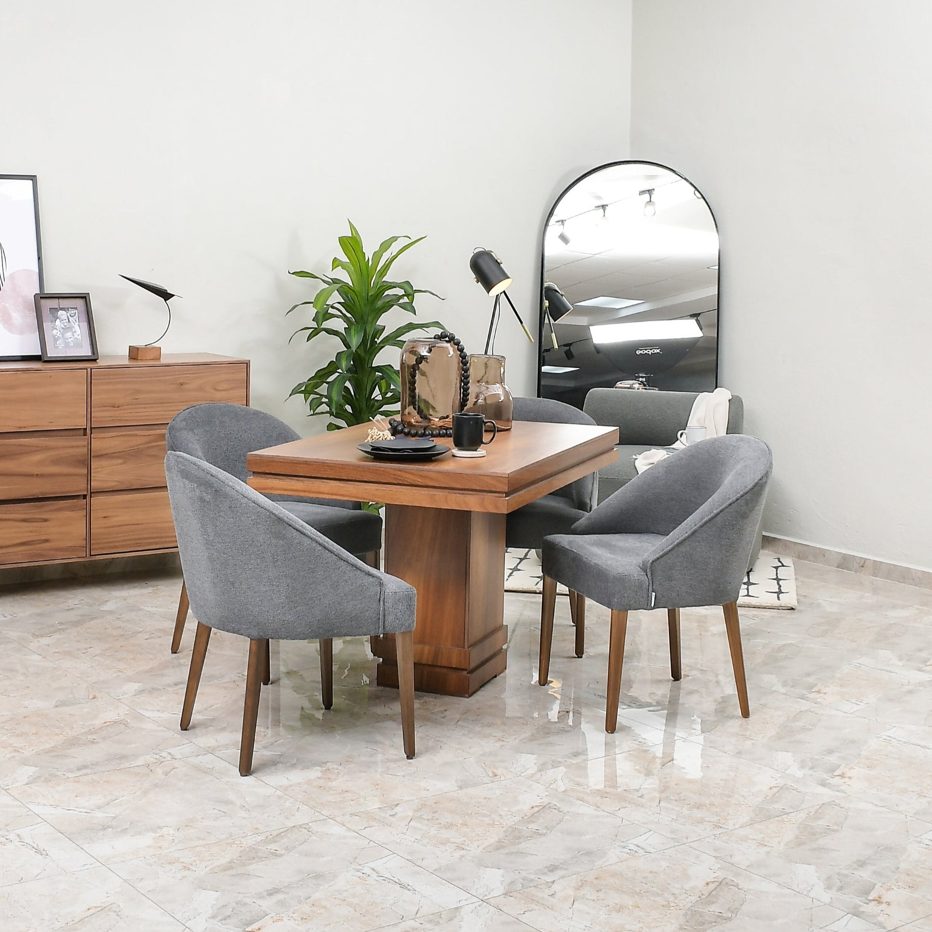 Mesa Malvina p/4
